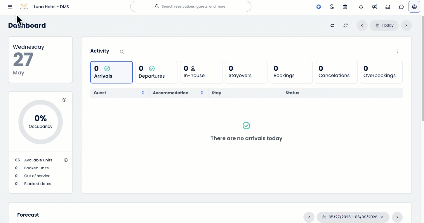 GIF montrant la navigation latérale entièrement déployée avec le focus sur l’onglet CMS (également appelé onglet Contenu) et mettant en évidence la sous-sélection Gestionnaire de médias